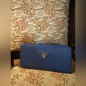 Prada Knockoff Wallet in Blue